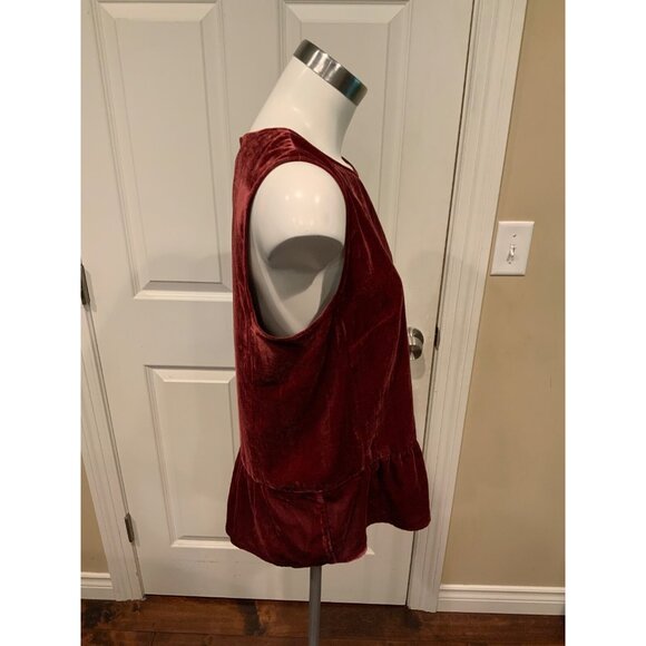 J. Crew Dark Pink Wine Velvet Peplum Tank Top, Size 8 (US), NWT! - Picture 2 of 5